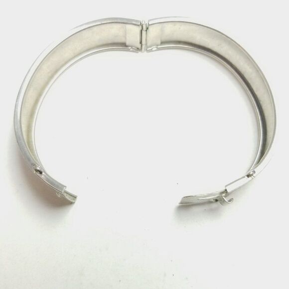 Vintage Floral Pattern Silve Tone HInged Bangle Bracelet, Stacking, Estate - Picture 5 of 8